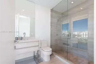 18975 Collins Ave, Sunny Isles Beach, FL 33160 - Photo 52