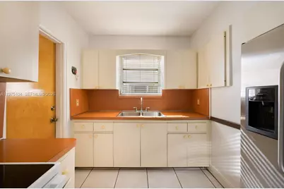 2367 SW 23rd Ter, Miami, FL 33145 - Photo 8