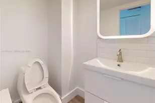 2345 NE 135th St, North Miami, FL 33181 - Photo 12