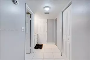 4848 NW 24th Ct, Lauderdale Lakes, FL 33313 - Photo 18