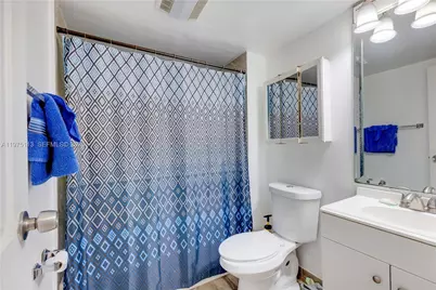 4848 NW 24th Ct #215, Lauderdale Lakes, FL 33313 - Photo 12