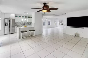 21278 SW 91st Ave, Cutler Bay, FL 33189 - Photo 16