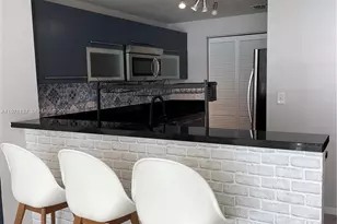 253 NE 2nd St, Miami, FL 33132 - Photo 4