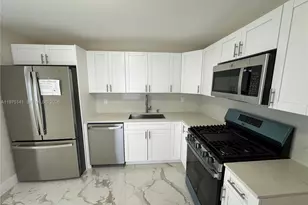 6324 E 6th Ave, Hialeah, FL 33013 - Photo 14