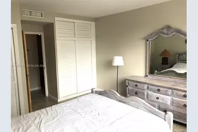 1408 Brickell Bay Dr #404, Miami, FL 33131 - Photo 22