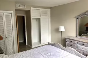 1408 Brickell Bay Dr, Miami, FL 33131 - Photo 20