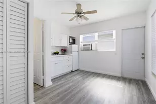 2761 SW 33rd Ct, Miami, FL 33133 - Photo 8