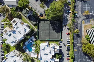 8120 Geneva Ct, Doral, FL 33166 - Photo 28