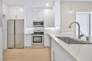 16922 SW 35th St, Miramar, FL 33027 - Photo 10