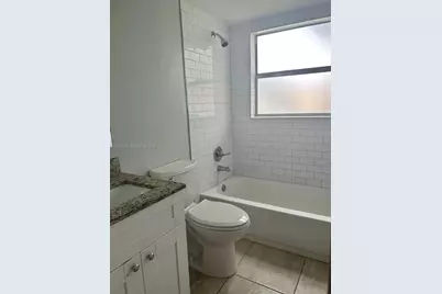 802 Twin Lakes Dr #17-A, Coral Springs, FL 33071 - Photo 12