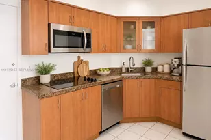 1408 Brickell Bay Dr, Miami, FL 33131 - Photo 12