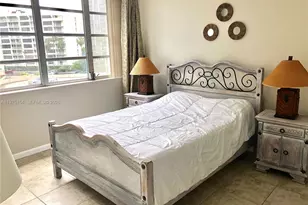 1408 Brickell Bay Dr, Miami, FL 33131 - Photo 16