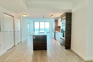 460 NE 28th St, Miami, FL 33137 - Photo 16