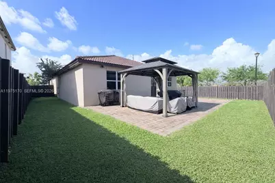4103 NE 20th St, Homestead, FL 33033 - Photo 18