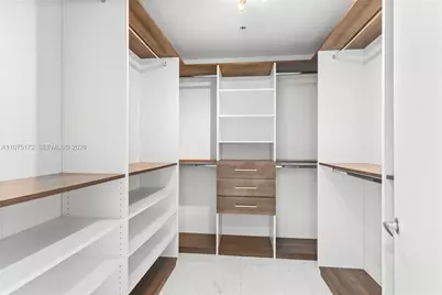 17301 Biscayne Blvd #611, North Miami Beach, FL 33160 - Photo 22