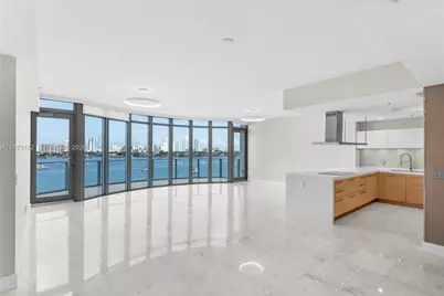17301 Biscayne Blvd #611, North Miami Beach, FL 33160 - Photo 4