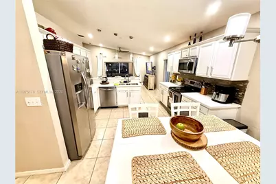 12718 SW 47th St, Miramar, FL 33027 - Photo 4