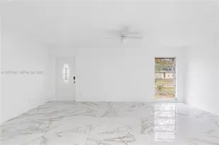 7906 NW 74th Ave, Tamarac, FL 33321 - Photo 28