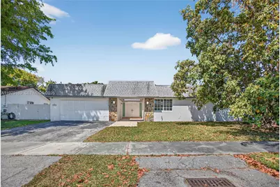 13270 SW 99th St, Miami, FL 33186 - Photo 2