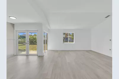 13412 SW 256th Ter, Homestead, FL 33032 - Photo 4