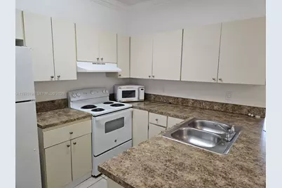 [Address not provided], Hialeah, FL 33015 - Photo 4