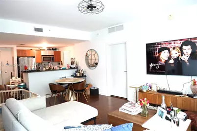 300 S Biscayne Blvd #3504, Miami, FL 33131 - Photo 1
