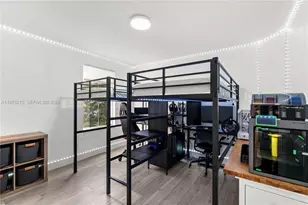 20775 NW 1st St, Pembroke Pines, FL 33029 - Photo 22