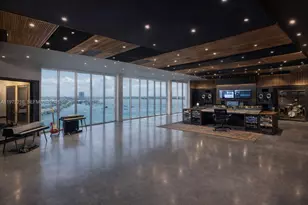 7904 West Dr, North Bay Village, FL 33141 - Photo 14