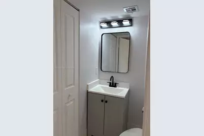 2351 Douglas Rd #1005, Miami, FL 33145 - Photo 4