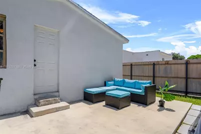 3143 NW 59th St, Miami, FL 33142 - Photo 18