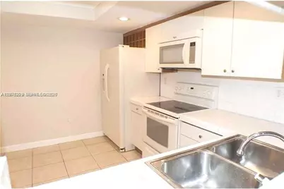 8830 SW 123rd Ct #I305, Miami, FL 33186 - Photo 4