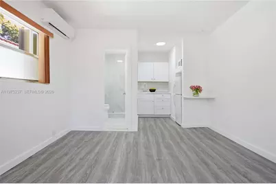 2761 SW 33rd Ct #C, Miami, FL 33133 - Photo 6