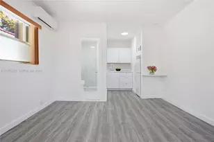 2761 SW 33rd Ct, Miami, FL 33133 - Photo 6