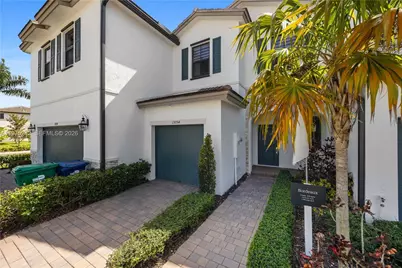 13054 SW 233rd Ter, Homestead, FL 33032 - Photo 2