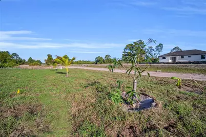 1109 Edgewood St E, Lehigh Acres, FL 33974 - Photo 26