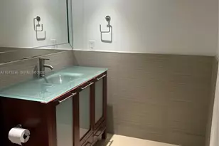 16558 NE 26th Ave, North Miami Beach, FL 33160 - Photo 18