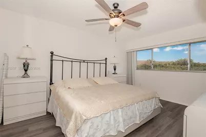 1200 SW 137th Ave #402E, Pembroke Pines, FL 33027 - Photo 22