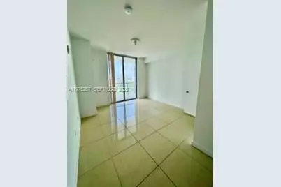 79 SW 12th St #2904-S, Miami, FL 33130 - Photo 4