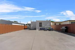 3151 NW 59th St, Miami, FL 33142 - Photo 24