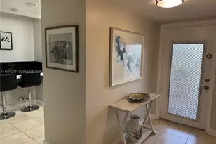 9310 Sunrise Lakes Blvd, Sunrise, FL 33322 - Photo 6