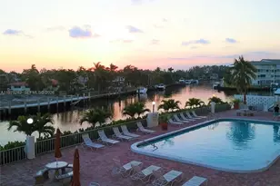 401 Golden Isles Dr, Hallandale Beach, FL 33009 - Photo 30