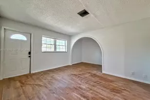 7212 SW 3rd Ct, North Lauderdale, FL 33068 - Photo 2