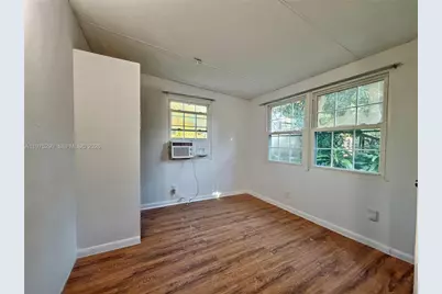 7212 SW 3rd Ct, North Lauderdale, FL 33068 - Photo 8