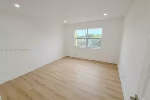 17911 NW 68th Ave, Hialeah, FL 33015 - Photo 24