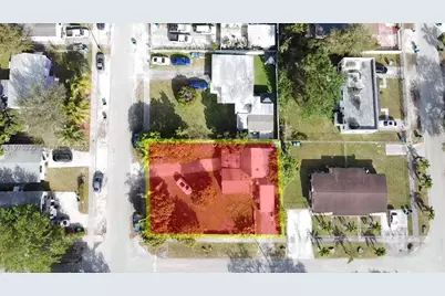 1086 NW 101st St, Miami, FL 33150 - Photo 2