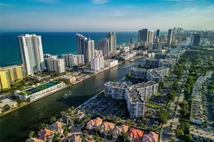 1000 Parkview Dr, Hallandale Beach, FL 33009 - Photo 30