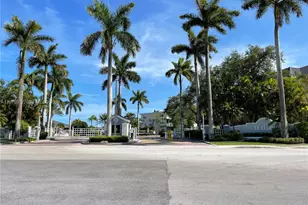 8580 SW 212th St, Cutler Bay, FL 33189 - Photo 12