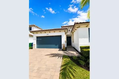 24341 SW 118th Path, Homestead, FL 33032 - Photo 2