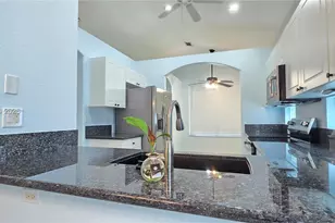 8214 Bellafiore Way, Boynton Beach, FL 33472 - Photo 8