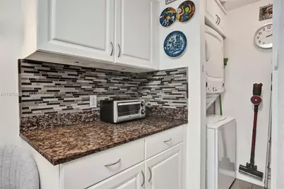 215 SW 42nd Ave #704, Miami, FL 33134 - Photo 16